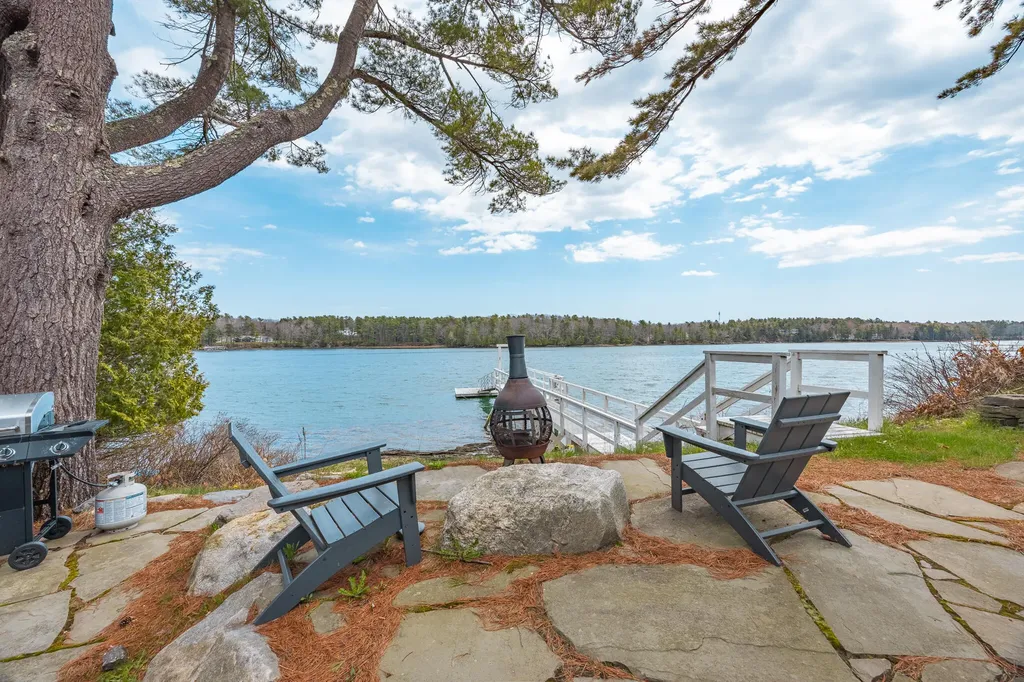 144 Hildreth Road Harpswell ME 04079