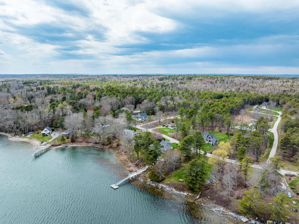 144 Hildreth Road Harpswell ME 04079