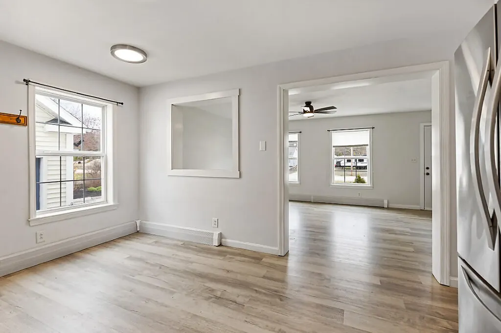 5 Nishell Drive Paris ME 04281