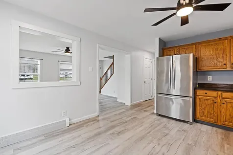 5 Nishell Drive Paris ME 04281