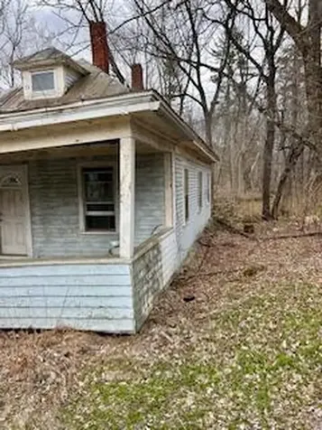 32 Lake Street New Vineyard ME 04956