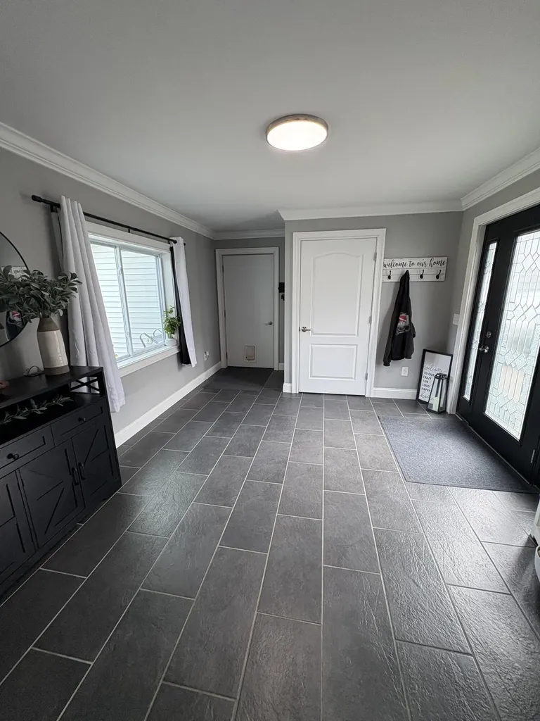 287 Hudson Road Glenburn ME 04401