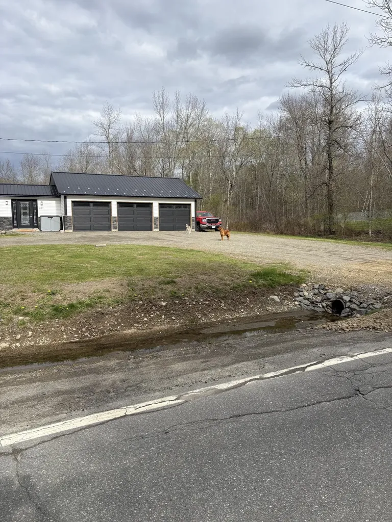 287 Hudson Road Glenburn ME 04401