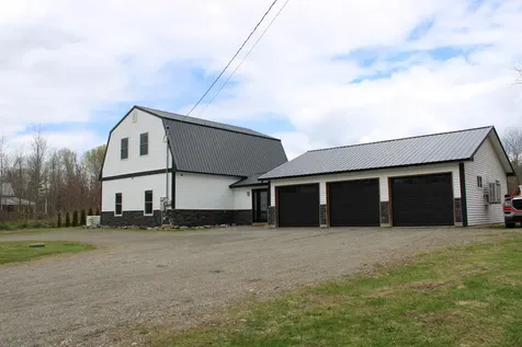 287 Hudson Road Glenburn ME 04401