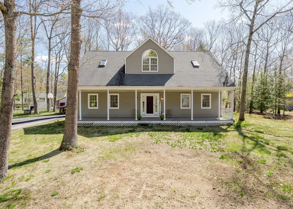 6 Samuels Way Gorham ME 04038