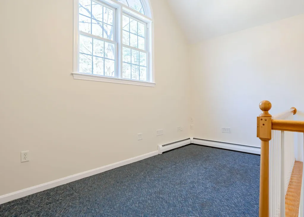 6 Samuels Way Gorham ME 04038