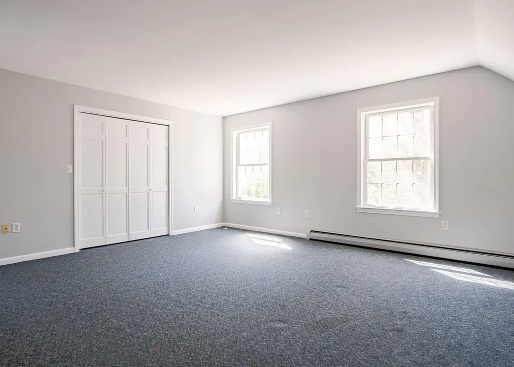 6 Samuels Way Gorham ME 04038
