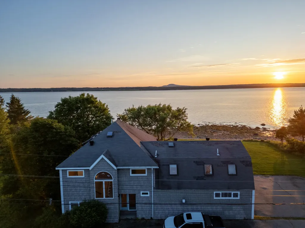 48 Sheltons Road Trenton ME 04605