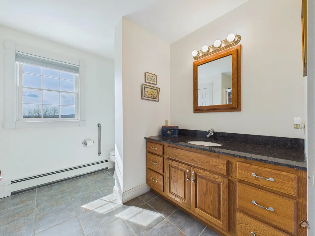 63 Bay View Drive Belgrade ME 04917