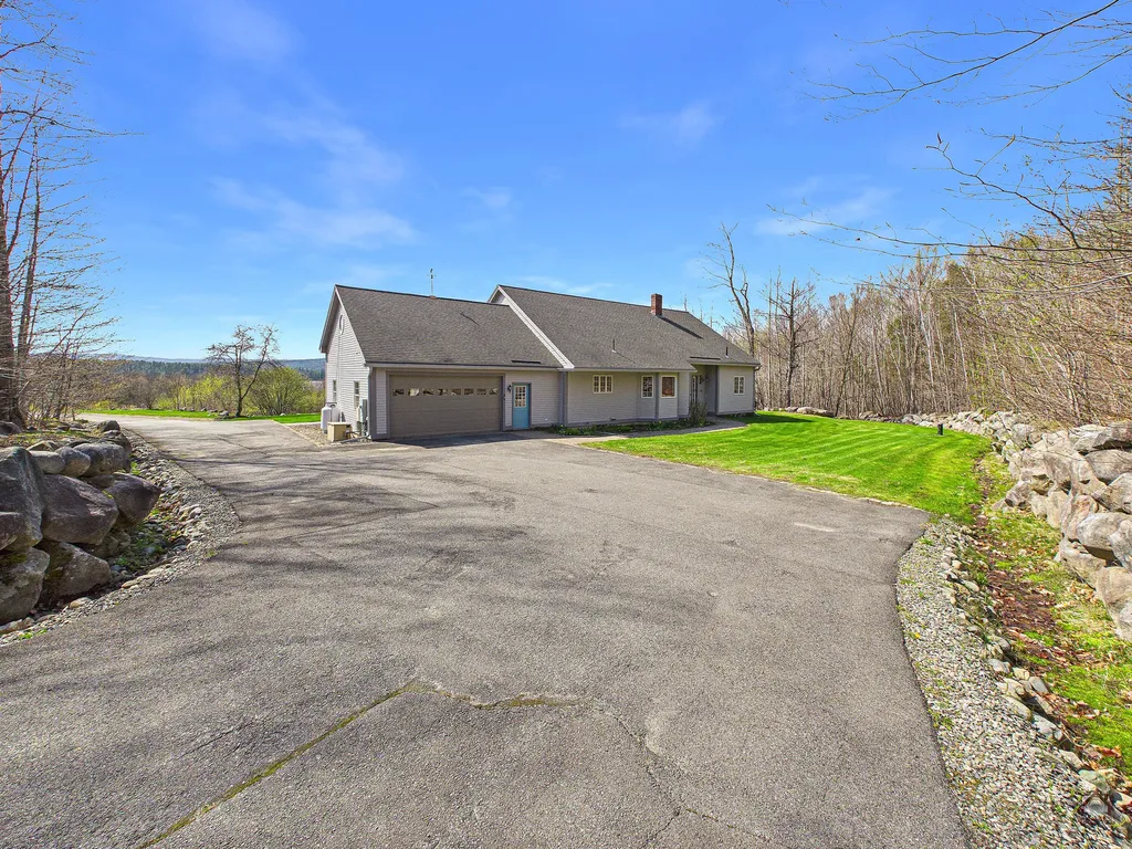 63 Bay View Drive Belgrade ME 04917