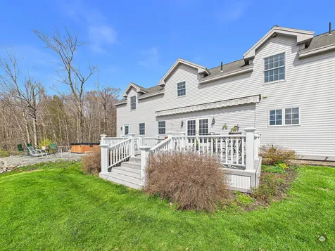 63 Bay View Drive Belgrade ME 04917