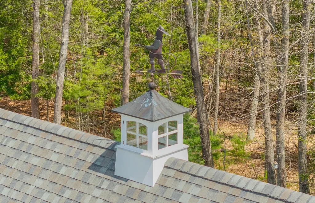 45 Old Farm Lane Eliot ME 03903