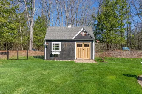 45 Old Farm Lane Eliot ME 03903