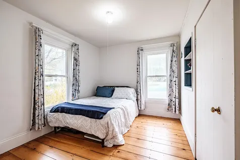 6 Narragansett Street Gorham ME 04038