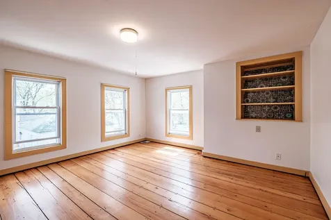 6 Narragansett Street Gorham ME 04038