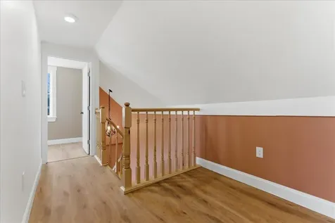15 Lincoln Street Richmond ME 04357