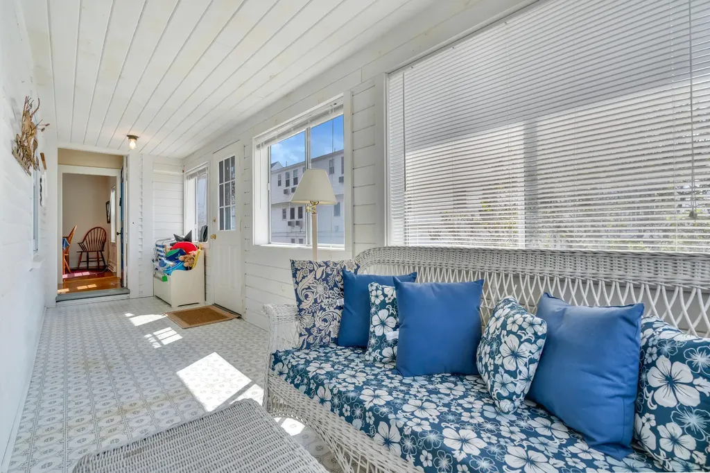 4 Micelan Road York ME 03909