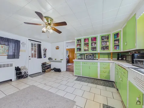 131 Commercial Street Hartland ME 04943