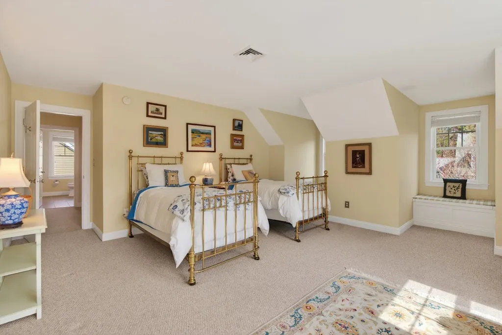 48 Sycamore Lane Kennebunk ME 04043