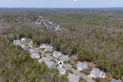 48 Sycamore Lane Kennebunk ME 04043