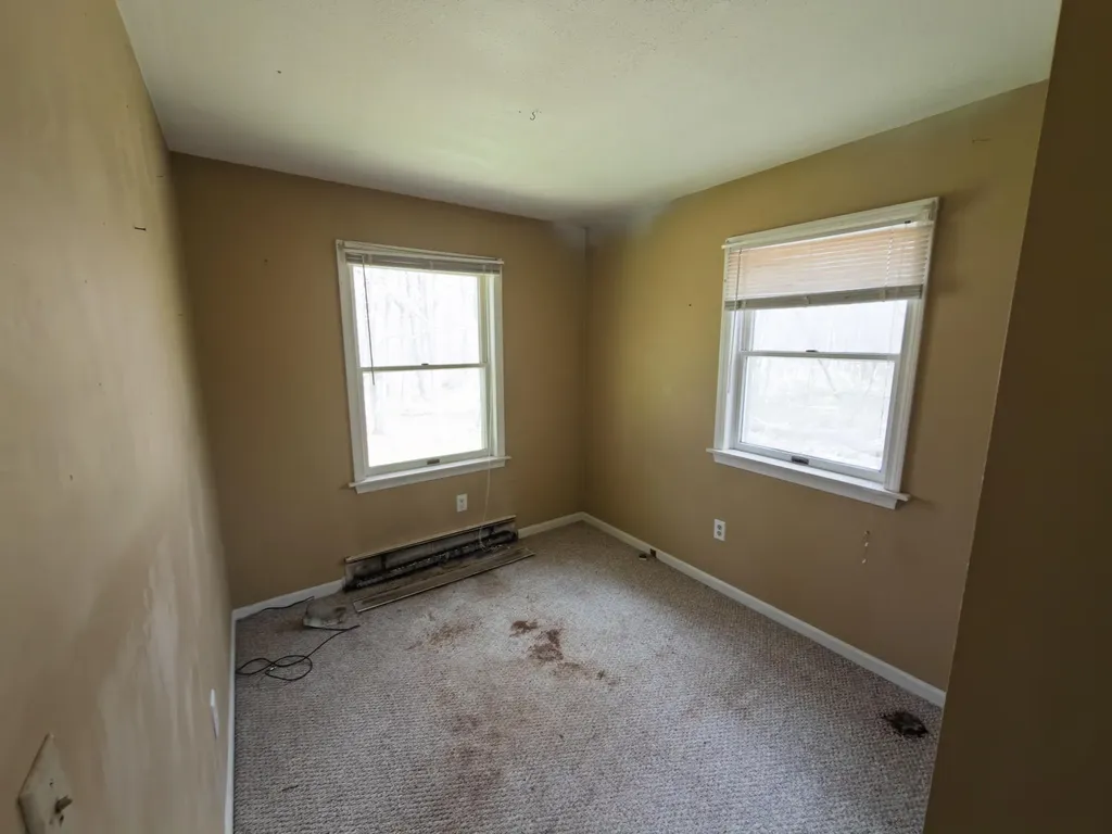 329 Log Cabin Road Arundel ME 04046