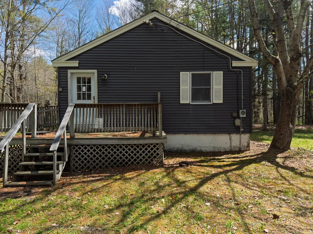 329 Log Cabin Road Arundel ME 04046