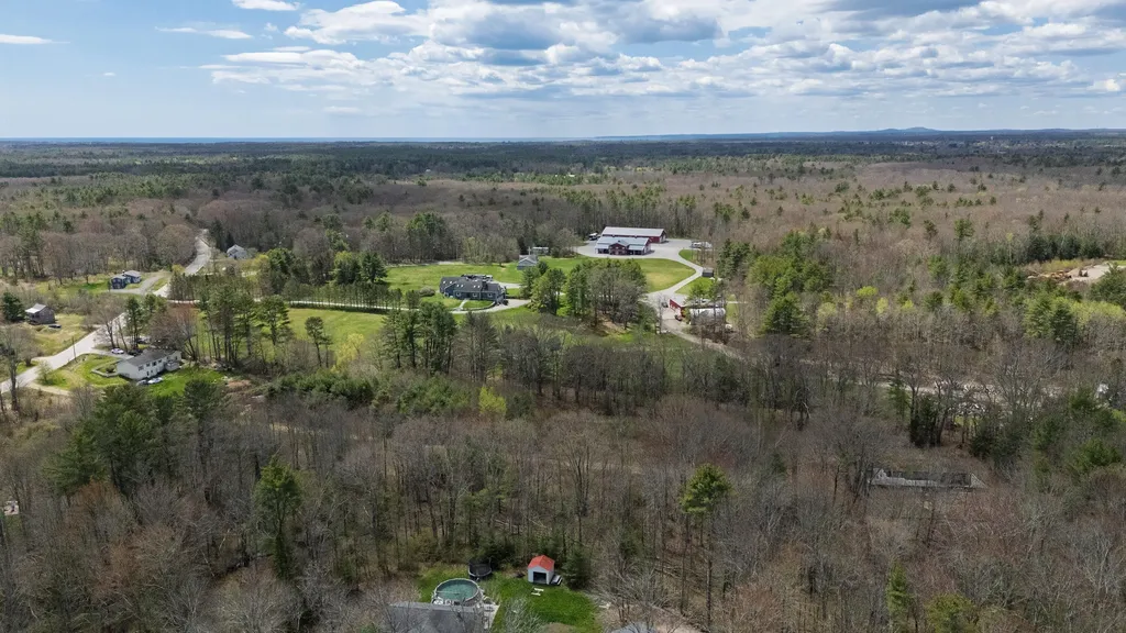 329 Log Cabin Road Arundel ME 04046