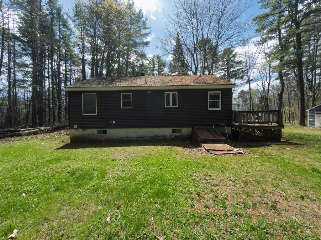 329 Log Cabin Road Arundel ME 04046