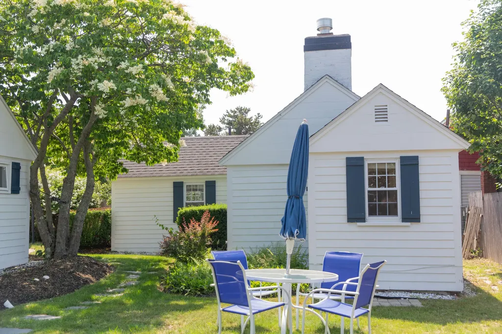 42 King Street Scarborough ME 04074