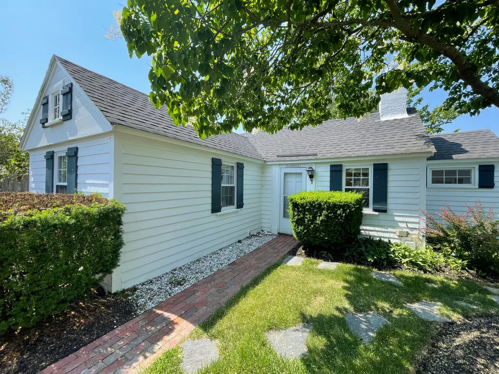 42 King Street Scarborough ME 04074