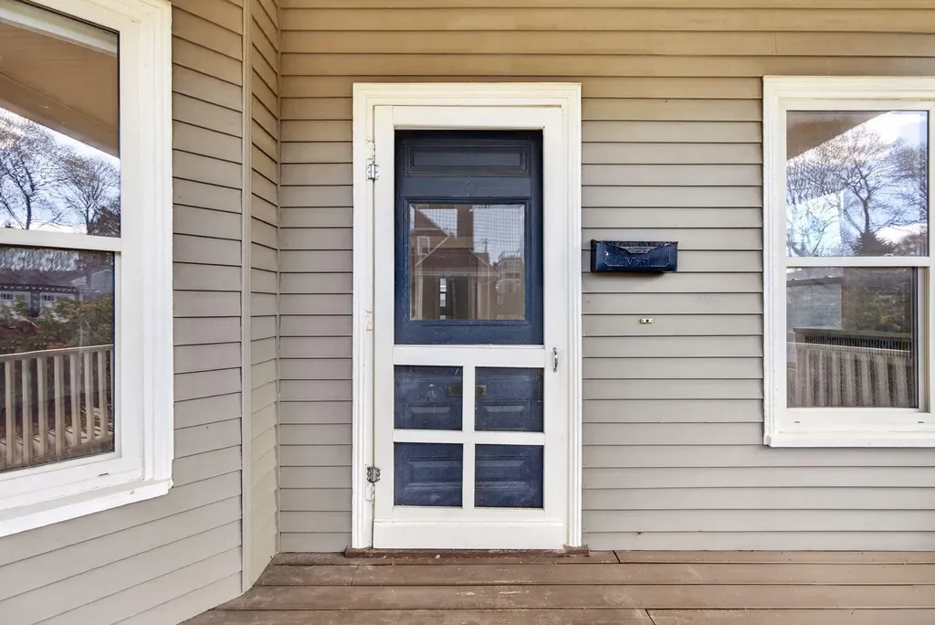 6 Sea View Avenue Cape Elizabeth ME 04107