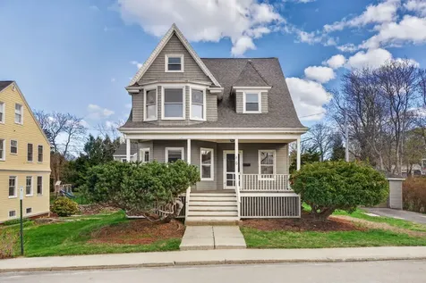 6 Sea View Avenue Cape Elizabeth ME 04107