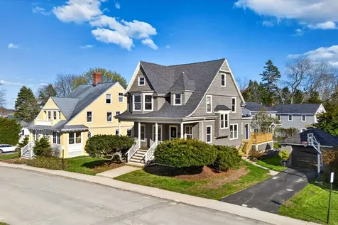 6 Sea View Avenue Cape Elizabeth ME 04107