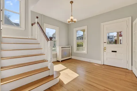 6 Sea View Avenue Cape Elizabeth ME 04107