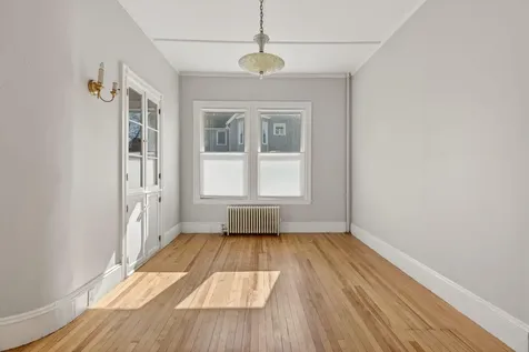 6 Sea View Avenue Cape Elizabeth ME 04107