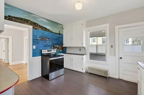 6 Sea View Avenue Cape Elizabeth ME 04107