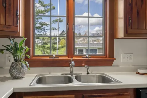 6 Matthews Avenue Bath ME 04530