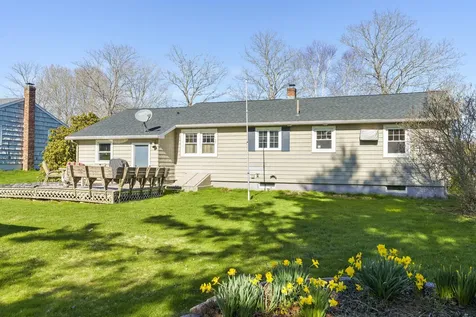 6 Matthews Avenue Bath ME 04530