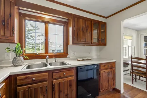 6 Matthews Avenue Bath ME 04530