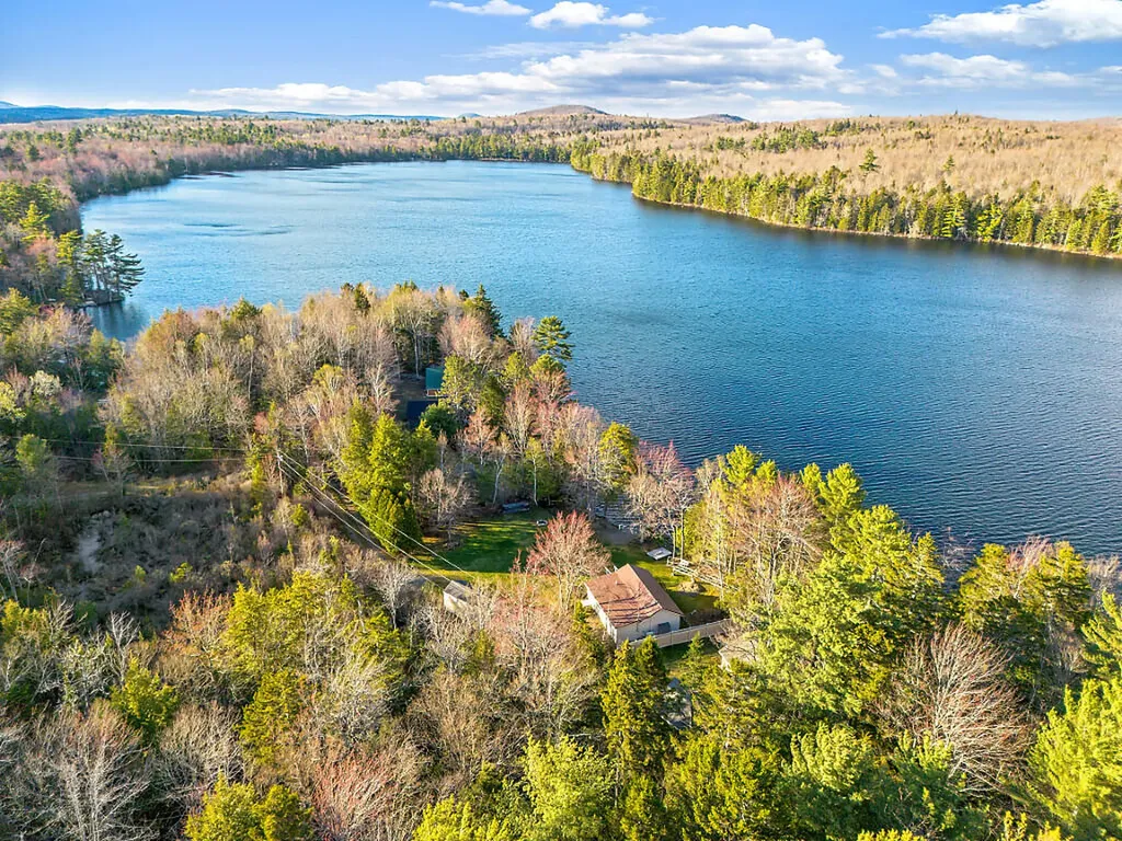 38 Jacoby Lane Searsport ME 04974