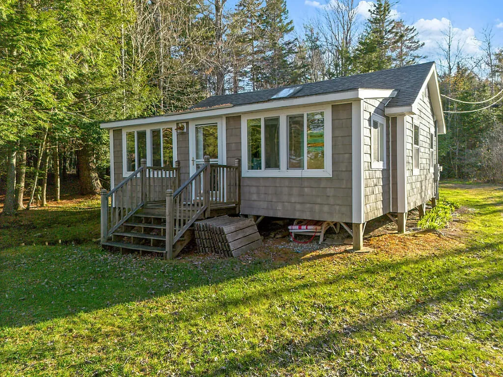 38 Jacoby Lane Searsport ME 04974