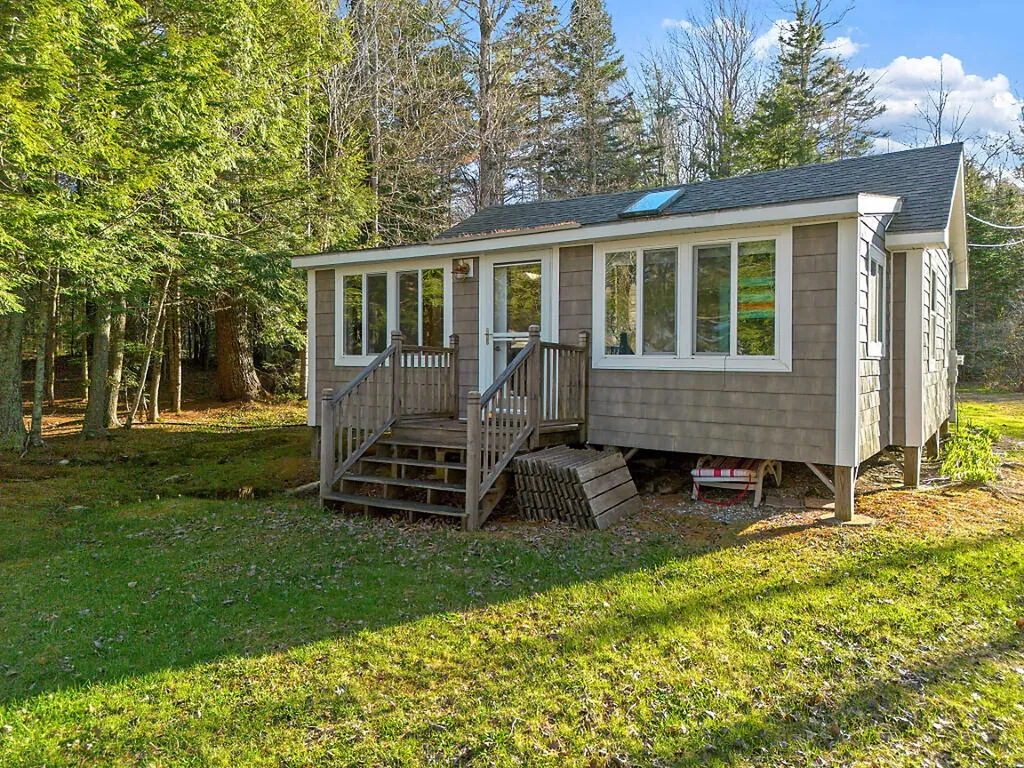38 Jacoby Lane Searsport ME 04974