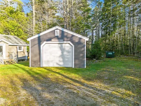 38 Jacoby Lane Searsport ME 04974