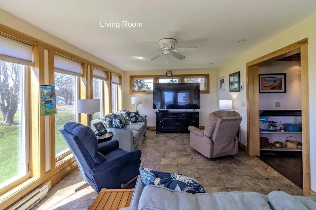 89 Johnson Cove Road Roque Bluffs ME 04654