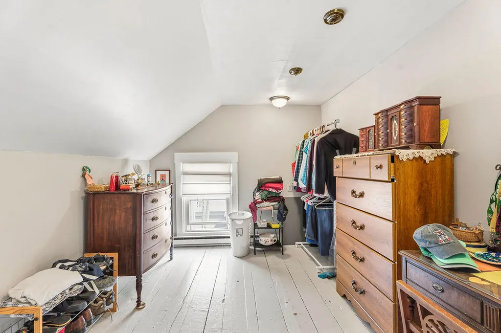 88 Pleasant Street Dover-foxcroft ME 04426