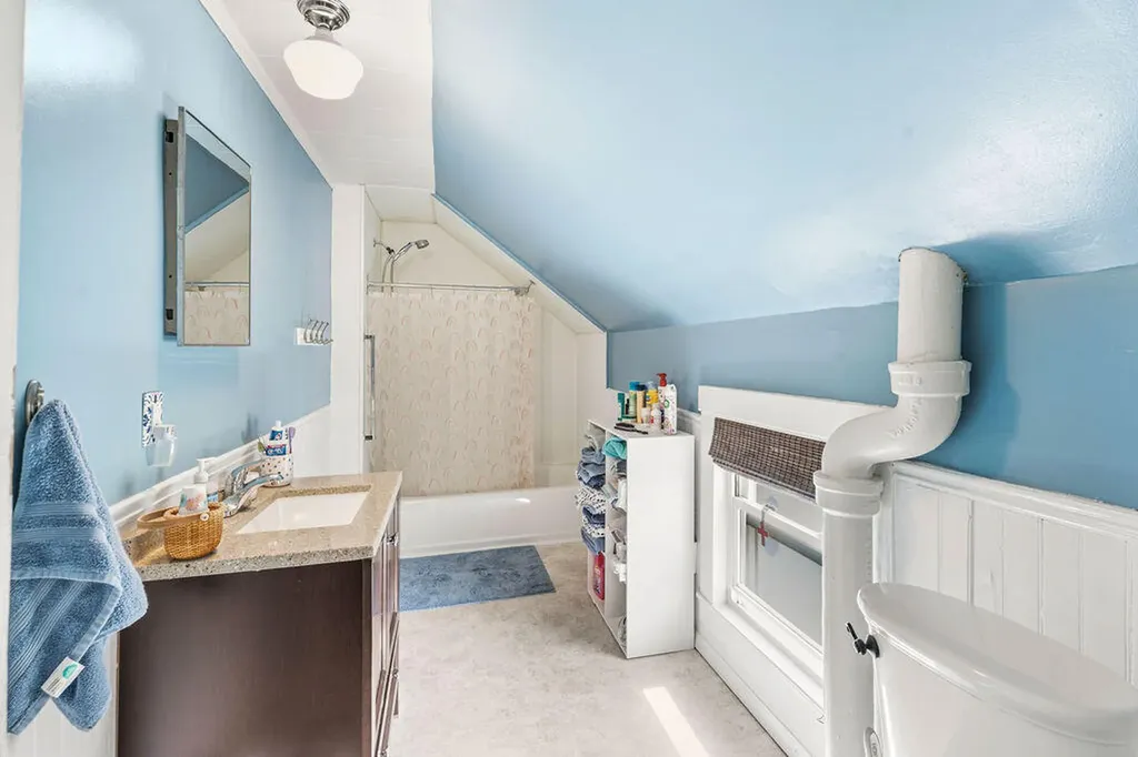 88 Pleasant Street Dover-foxcroft ME 04426