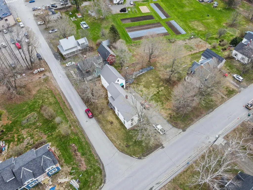 88 Pleasant Street Dover-foxcroft ME 04426