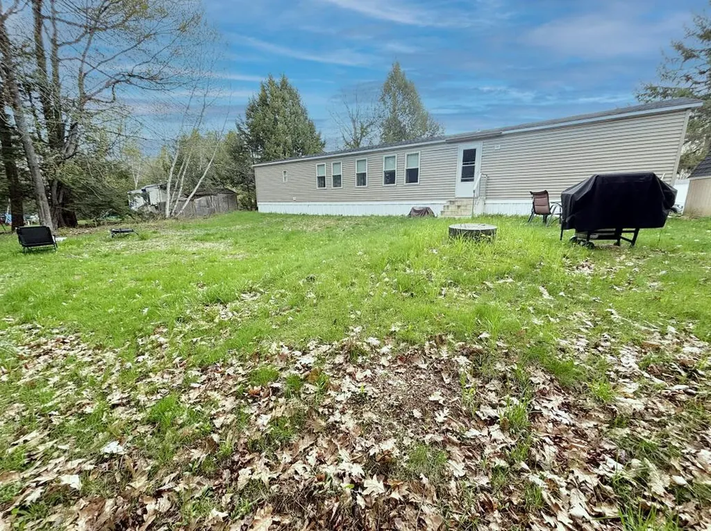 35 Round Stone Road Mount Vernon ME 04352