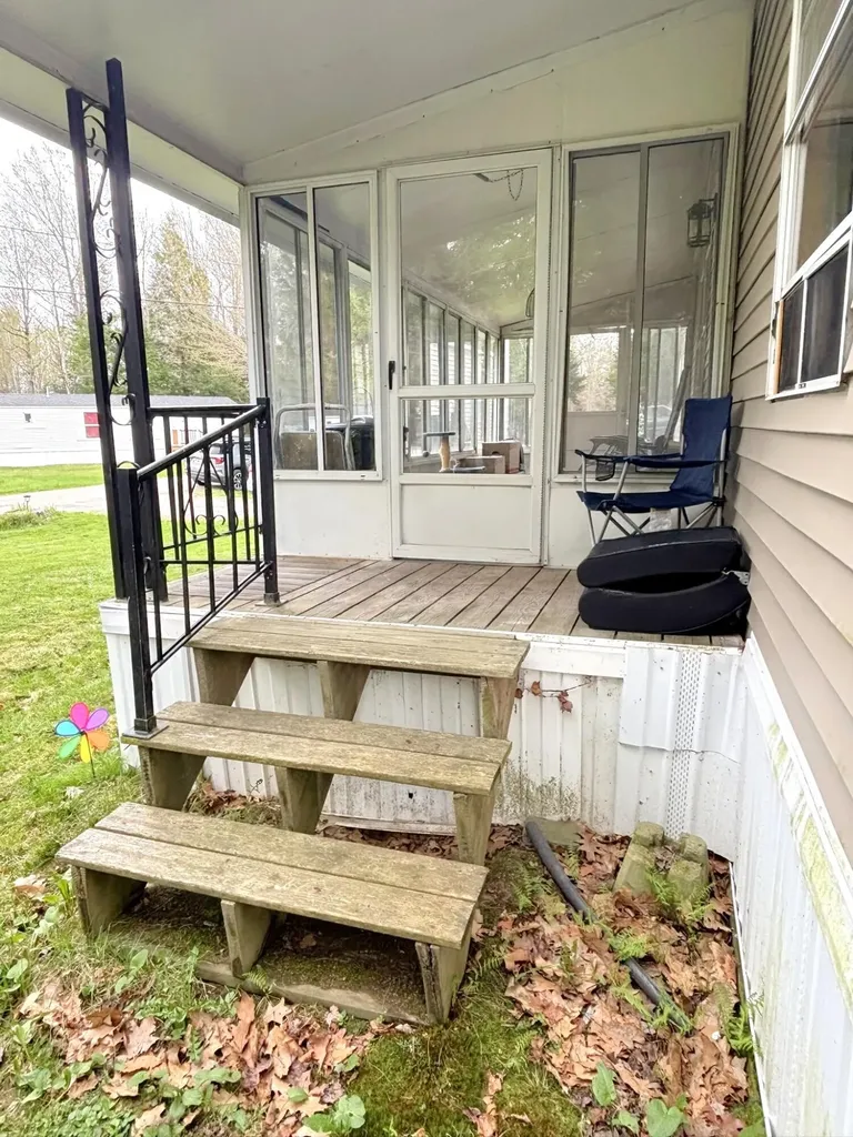 35 Round Stone Road Mount Vernon ME 04352