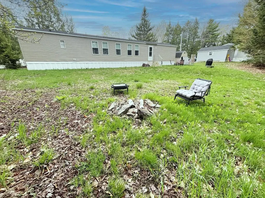 35 Round Stone Road Mount Vernon ME 04352